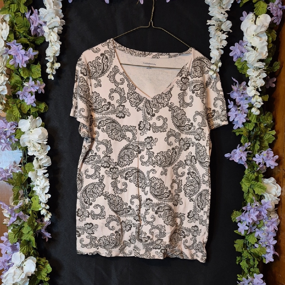 croft & barrow Light Pink Paisley V-Neck Short Sleeve Top